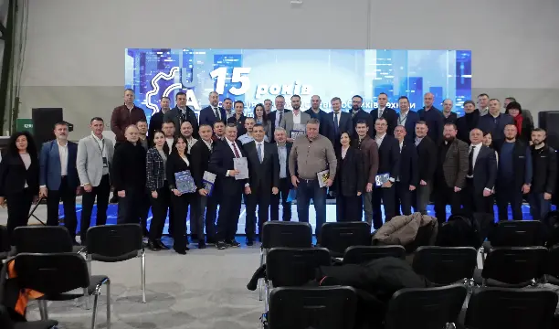 Az ELVORTI gratulál az „UkrAgroMash” Egyesület 15. évfordulója alkalmából