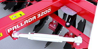 ÁLLÍTHATÓ TÁMADÁSI SZÖG = SOKOLDALÚSÁG