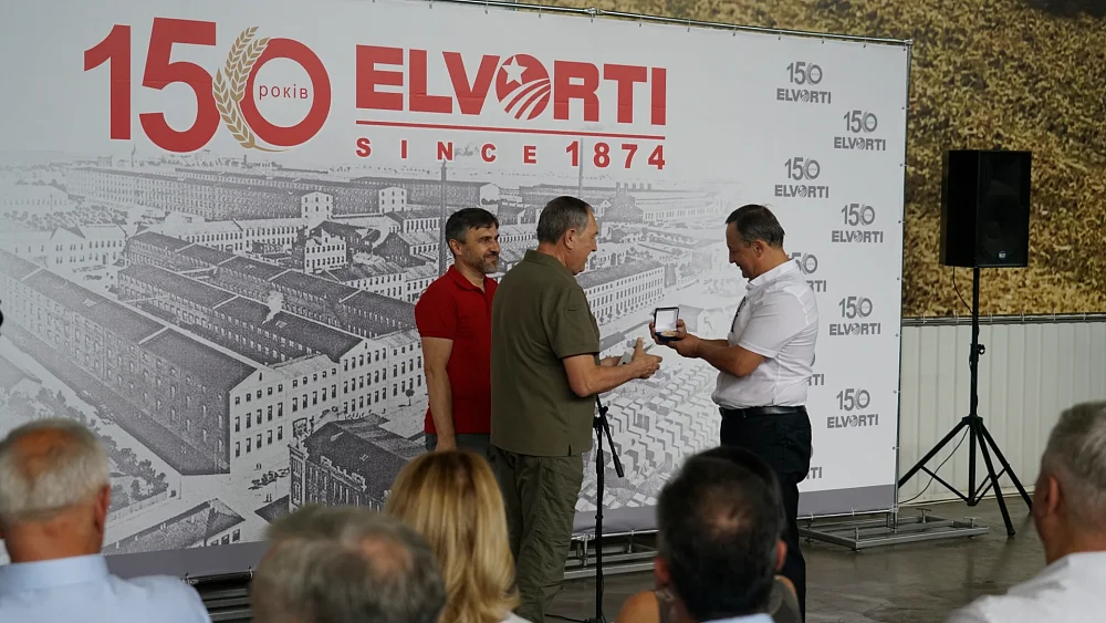 150 ÉVES AZ ELVORTI, A LEGNAGYOBB GÉPGYÁR! — 32