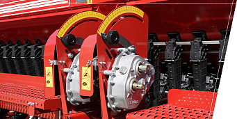 FOKOZATMENTES VÁLTÓ (VÁLTÓMECHANIZMUS)