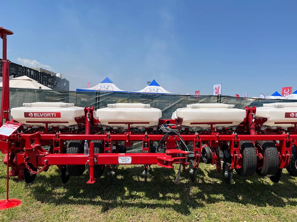 Az ELVORTI mezőgazdasági gépek Romániában az Agri Planta - RomAgroTec 2023 kiállításon — 3