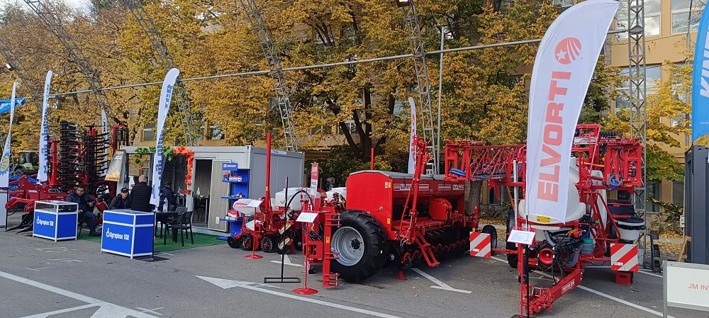 ELVORTI a Moldagrotech (Autumn) 2025 kiállításon: innováció az ukrán gépiparban — 3