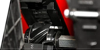 VETŐKÉSZÜLÉK POLIMER ANYAGBÓL